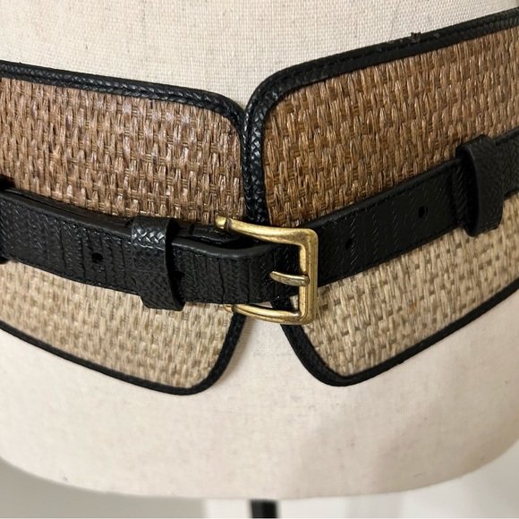 Faux Straw Woven Belt with Silver Buckle SZ ML - Picture 2 of 5